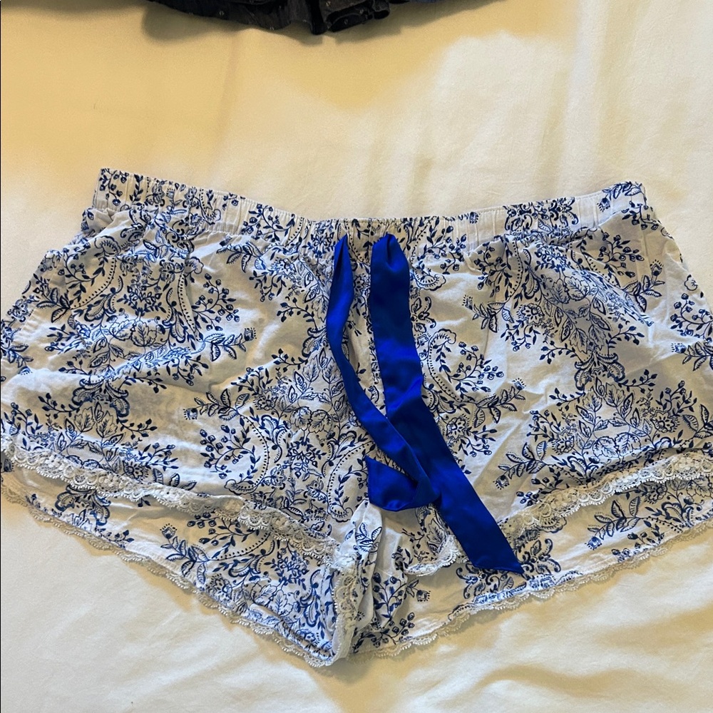 Victoria's Secret Blue and White Floral Pajama Shorts